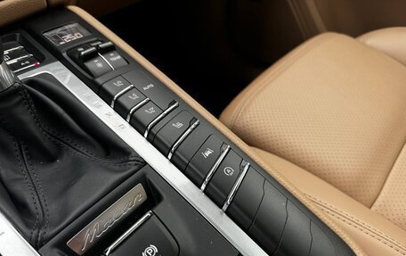 Porsche Macan I рестайлинг, 2021 год, 5 900 000 рублей, 3 фотография