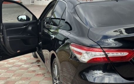 Toyota Camry, 2023 год, 3 150 000 рублей, 4 фотография