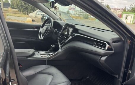 Toyota Camry, 2023 год, 3 150 000 рублей, 7 фотография