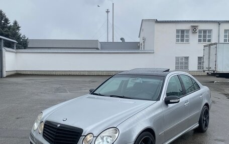 Mercedes-Benz E-Класс, 2003 год, 950 000 рублей, 3 фотография