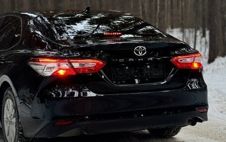 Toyota Camry, 2019 год, 2 300 000 рублей, 6 фотография