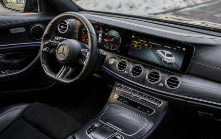 Mercedes-Benz E-Класс, 2021 год, 3 999 000 рублей, 8 фотография