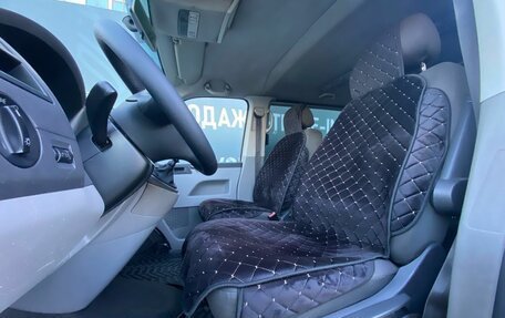 Volkswagen Caravelle T5, 2013 год, 1 950 000 рублей, 11 фотография