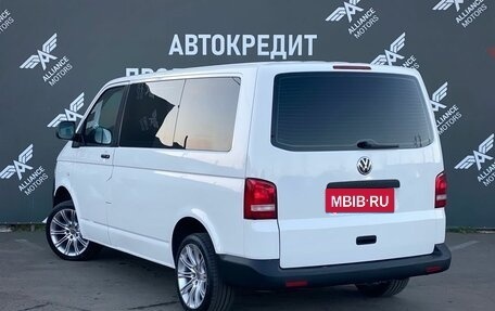 Volkswagen Caravelle T5, 2013 год, 1 950 000 рублей, 5 фотография