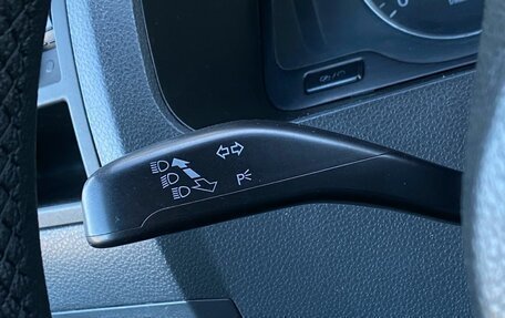 Volkswagen Caravelle T5, 2013 год, 1 950 000 рублей, 18 фотография