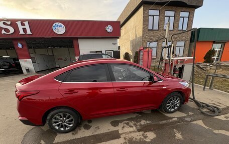 Hyundai Solaris II рестайлинг, 2021 год, 1 600 000 рублей, 9 фотография