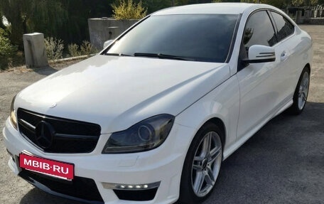 Mercedes-Benz C-Класс, 2012 год, 1 499 999 рублей, 2 фотография