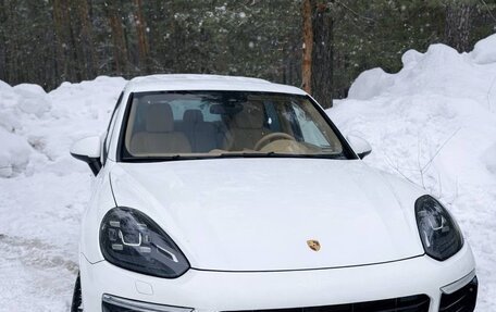 Porsche Cayenne III, 2015 год, 3 300 000 рублей, 3 фотография