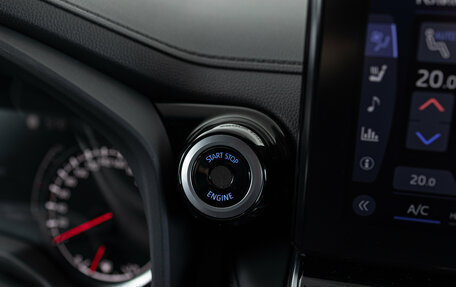 Toyota Land Cruiser, 2021 год, 9 990 000 рублей, 17 фотография