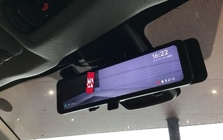 Toyota Yaris Cross, 2022 год, 1 572 000 рублей, 37 фотография