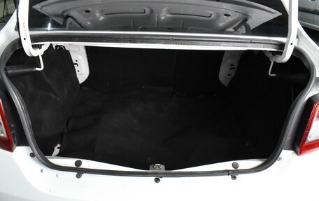 Renault Logan II, 2020 год, 749 000 рублей, 14 фотография