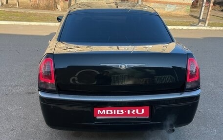 Chrysler 300C II, 2006 год, 999 990 рублей, 13 фотография