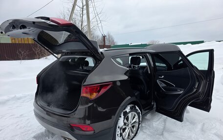 Hyundai Santa Fe III рестайлинг, 2017 год, 1 780 000 рублей, 19 фотография