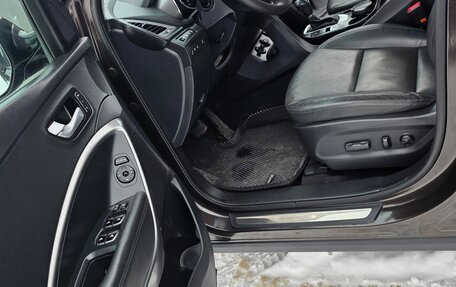 Hyundai Santa Fe III рестайлинг, 2017 год, 1 780 000 рублей, 30 фотография