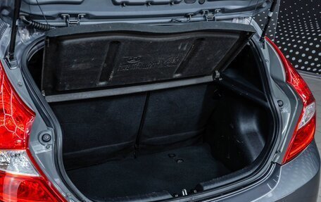 Hyundai Solaris II рестайлинг, 2013 год, 696 000 рублей, 14 фотография