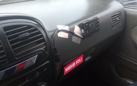 KIA Sportage IV рестайлинг, 2003 год, 350 000 рублей, 1 фотография