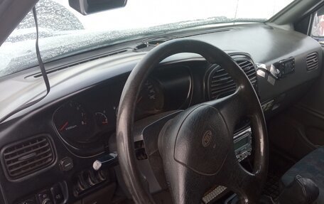 KIA Sportage IV рестайлинг, 2003 год, 350 000 рублей, 4 фотография