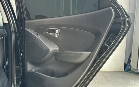 Hyundai ix35 I рестайлинг, 2013 год, 1 550 000 рублей, 18 фотография