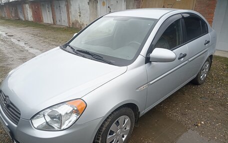 Hyundai Verna II, 2008 год, 615 000 рублей, 1 фотография