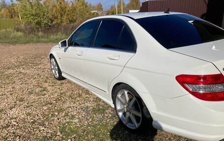 Mercedes-Benz C-Класс, 2009 год, 1 600 000 рублей, 6 фотография