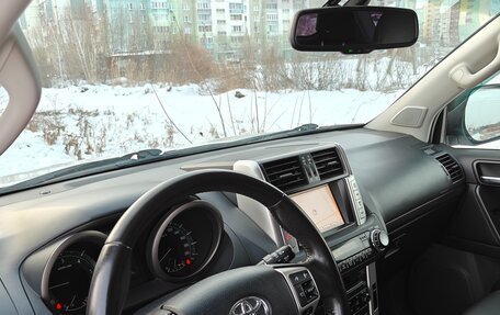 Toyota Land Cruiser Prado 150 рестайлинг 2, 2013 год, 2 500 000 рублей, 7 фотография