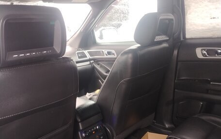 Ford Explorer VI, 2014 год, 1 500 000 рублей, 6 фотография