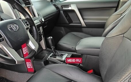 Toyota Land Cruiser Prado 150 рестайлинг 2, 2013 год, 2 500 000 рублей, 3 фотография