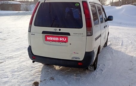 Toyota Town Ace III, 2002 год, 320 000 рублей, 6 фотография