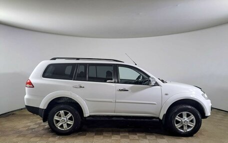 Mitsubishi Pajero Sport II рестайлинг, 2013 год, 2 200 000 рублей, 5 фотография