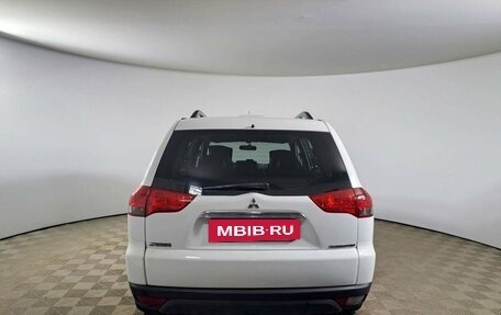 Mitsubishi Pajero Sport II рестайлинг, 2013 год, 2 200 000 рублей, 7 фотография