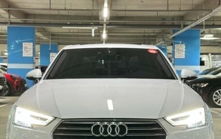 Audi A4, 2018 год, 3 000 000 рублей, 6 фотография