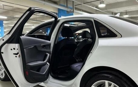 Audi A4, 2018 год, 3 000 000 рублей, 9 фотография