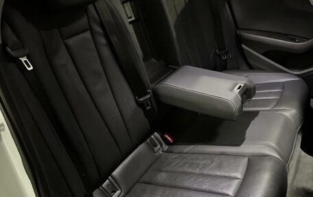 Audi A4, 2018 год, 3 000 000 рублей, 15 фотография