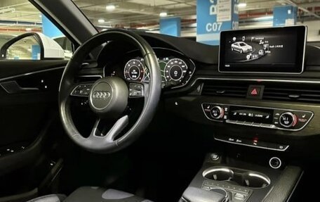 Audi A4, 2018 год, 3 000 000 рублей, 19 фотография