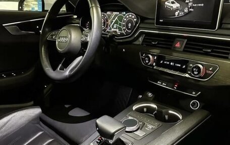 Audi A4, 2018 год, 3 000 000 рублей, 17 фотография