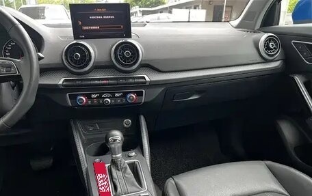 Audi Q2 I, 2023 год, 2 184 000 рублей, 21 фотография