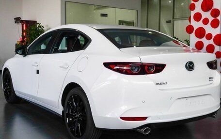 Mazda 3, 2026 год, 2 412 000 рублей, 5 фотография