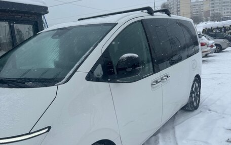 Hyundai Staria, 2022 год, 6 200 000 рублей, 5 фотография