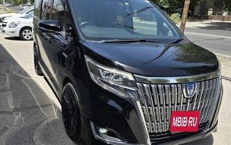 Toyota Esquire I, 2017 год, 2 600 000 рублей, 11 фотография