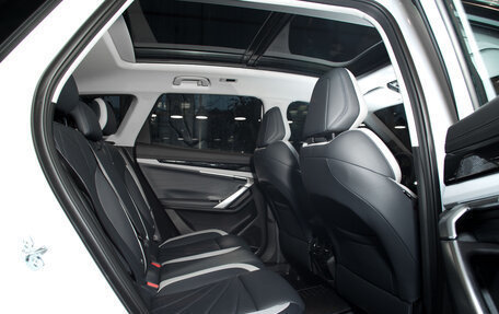 Geely Atlas, 2025 год, 3 449 990 рублей, 18 фотография