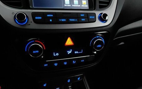 Hyundai Solaris II рестайлинг, 2017 год, 1 119 000 рублей, 15 фотография