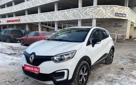 Renault Kaptur I рестайлинг, 2018 год, 1 400 000 рублей, 1 фотография