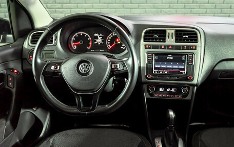 Volkswagen Polo VI (EU Market), 2018 год, 1 450 000 рублей, 14 фотография