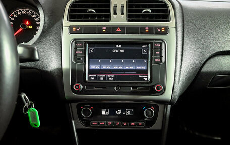 Volkswagen Polo VI (EU Market), 2018 год, 1 450 000 рублей, 15 фотография