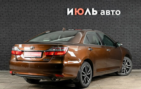 Toyota Camry, 2017 год, 2 210 000 рублей, 7 фотография