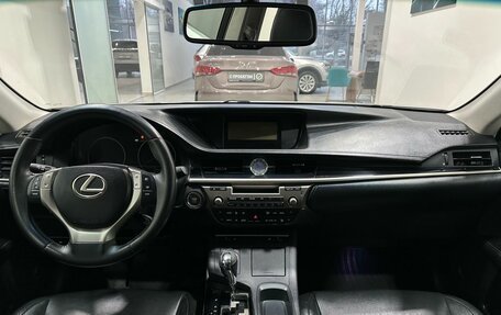 Lexus ES VII, 2012 год, 2 299 900 рублей, 7 фотография