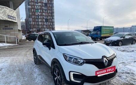 Renault Kaptur I рестайлинг, 2018 год, 1 400 000 рублей, 2 фотография