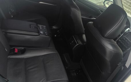 Toyota Camry, 2015 год, 1 890 000 рублей, 6 фотография