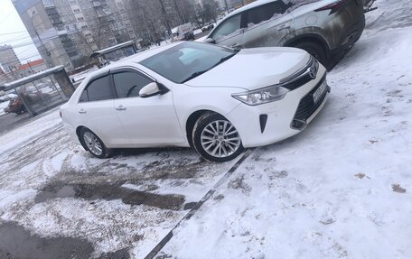 Toyota Camry, 2015 год, 1 890 000 рублей, 7 фотография