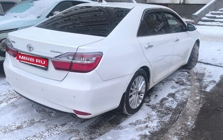 Toyota Camry, 2015 год, 1 890 000 рублей, 4 фотография